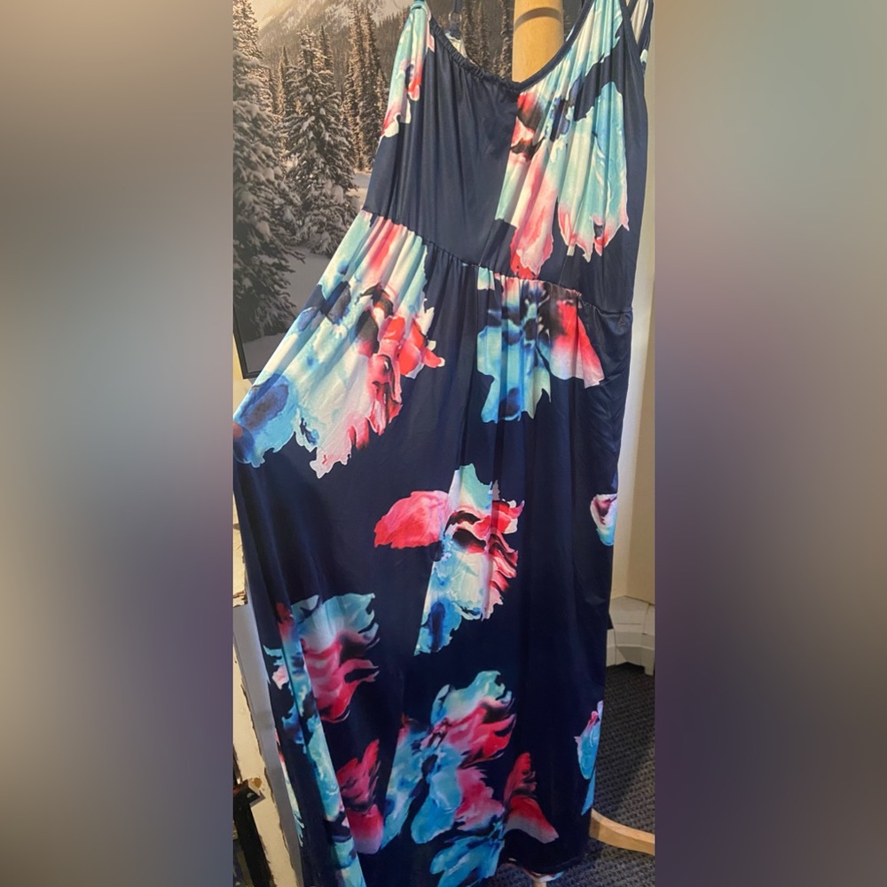 Blues/pink dress